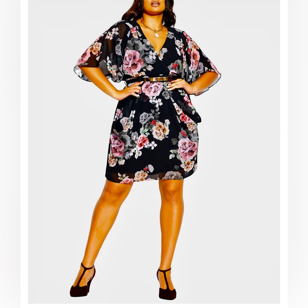 Beautiful City dress from Macys worn 1 time size 24w.